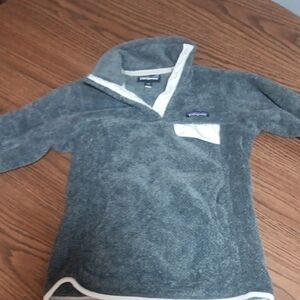 Patagonia Gray Fleece Pullover